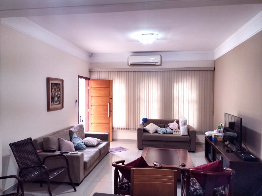 Vende-se casa comercial na Boa Vista $ 500.000,00 Vende-se casa comercial na Boa Vista $ 500.000,00