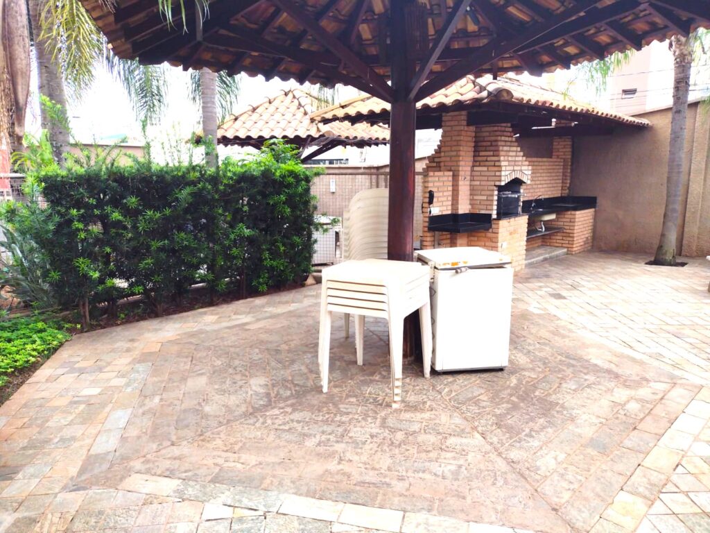 Vende-se Apto na Redentora $ 500.000,00