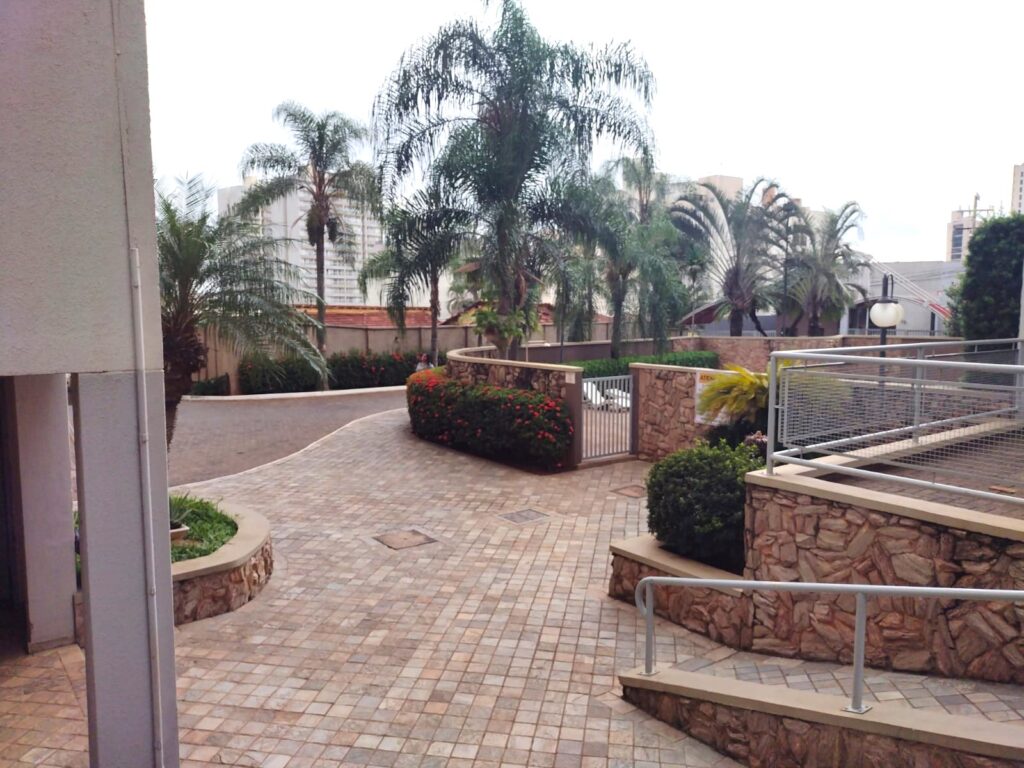 Vende-se Apto na Redentora $ 500.000,00