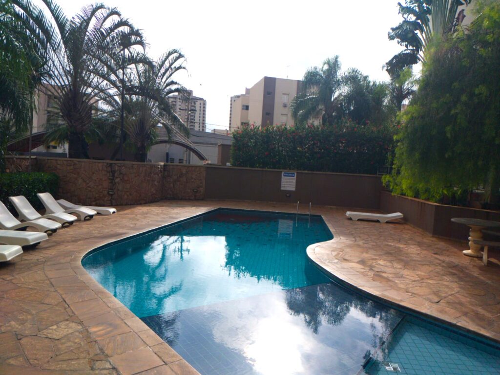 Vende-se Apto na Redentora $ 500.000,00