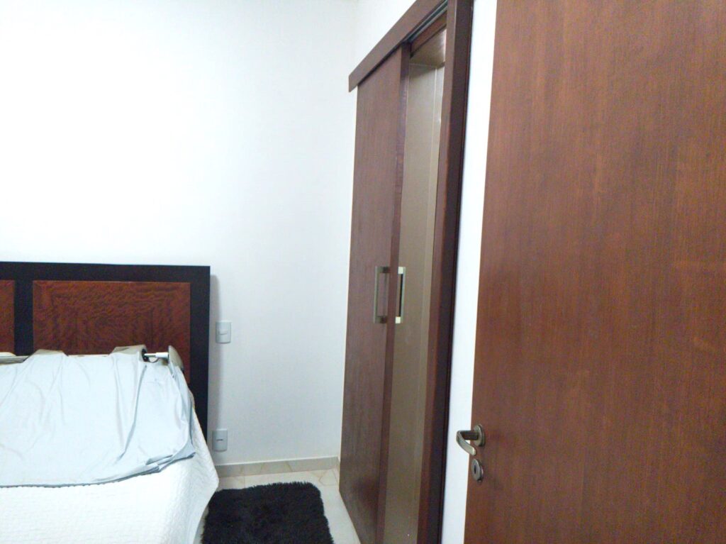 Vende-se Apto na Redentora $ 500.000,00