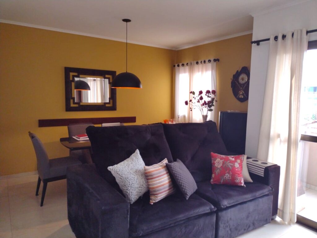 Vende-se Apto na Redentora $ 500.000,00