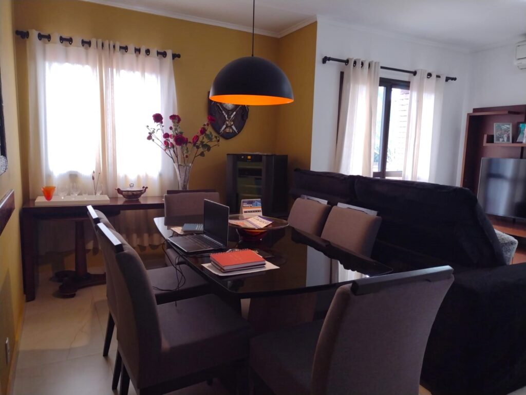 Vende-se Apto na Redentora $ 500.000,00