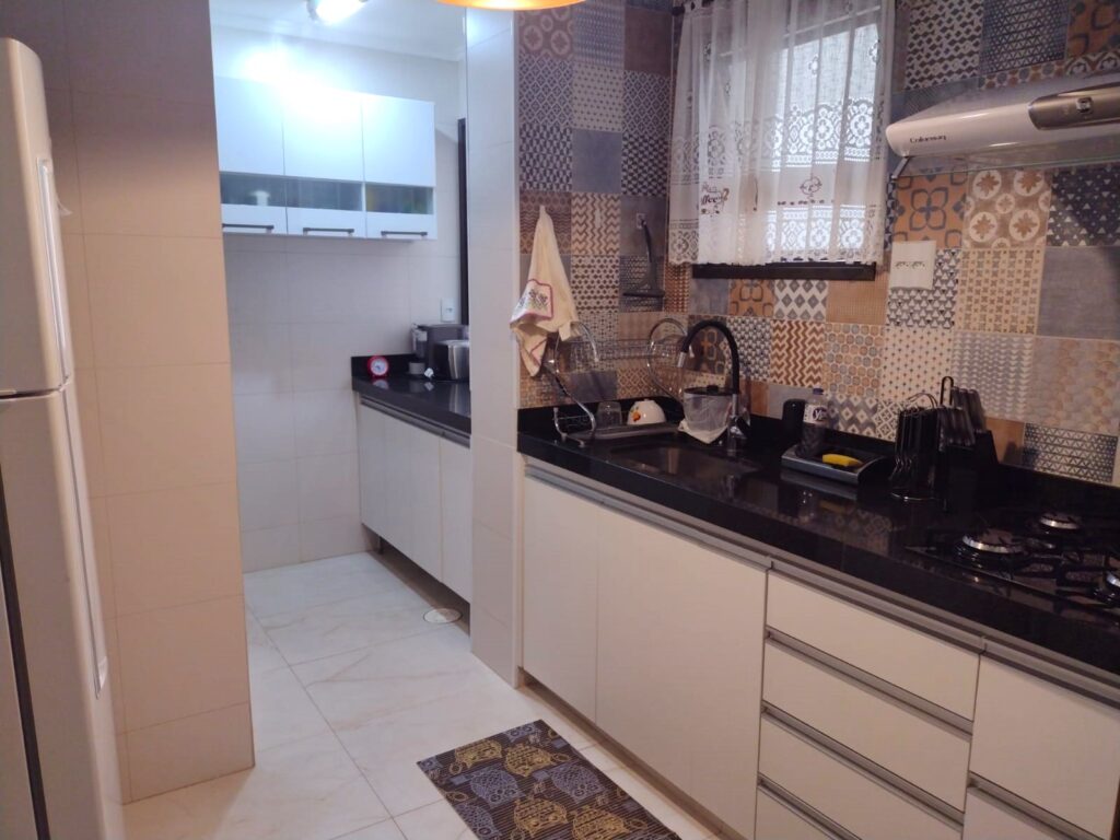 Vende-se Apto na Redentora $ 500.000,00