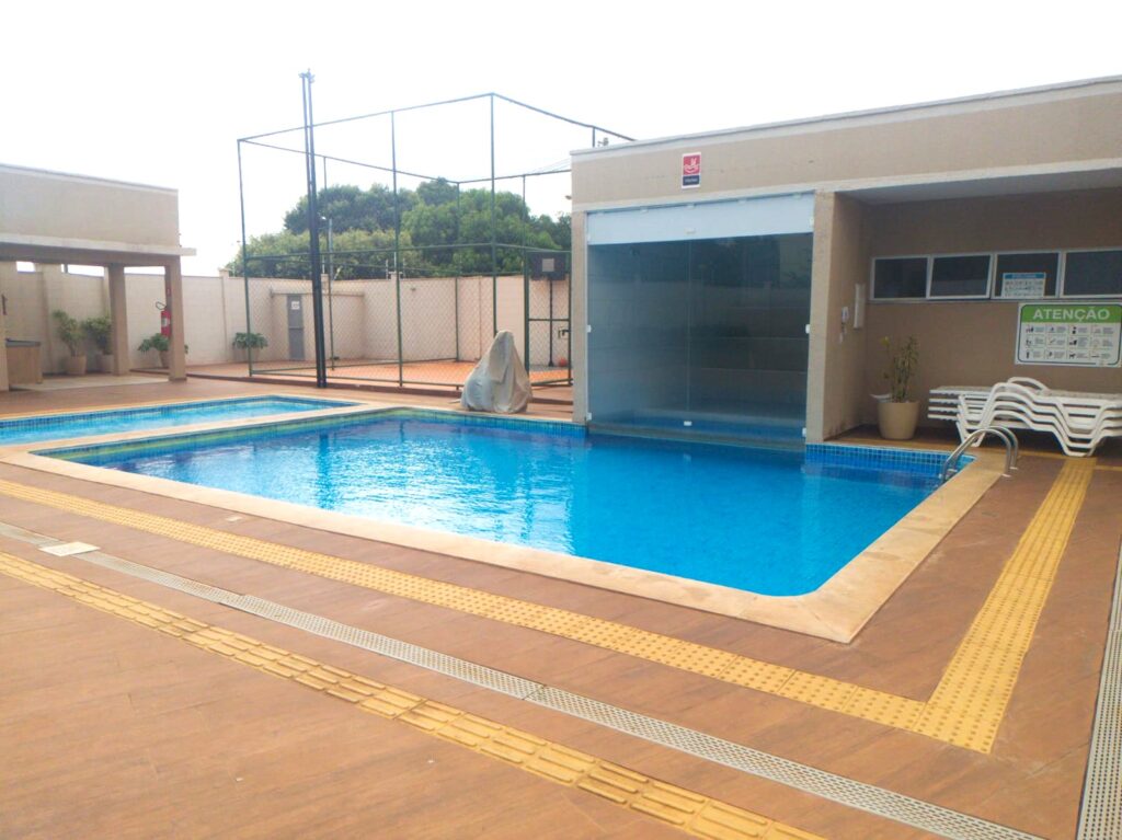 Vende-se apto novo 2 dormitórios c/ elevador $ 299.000,00