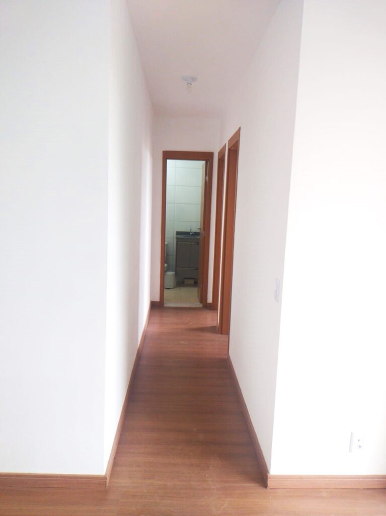Vende-se apto novo 2 dormitórios c/ elevador $ 299.000,00