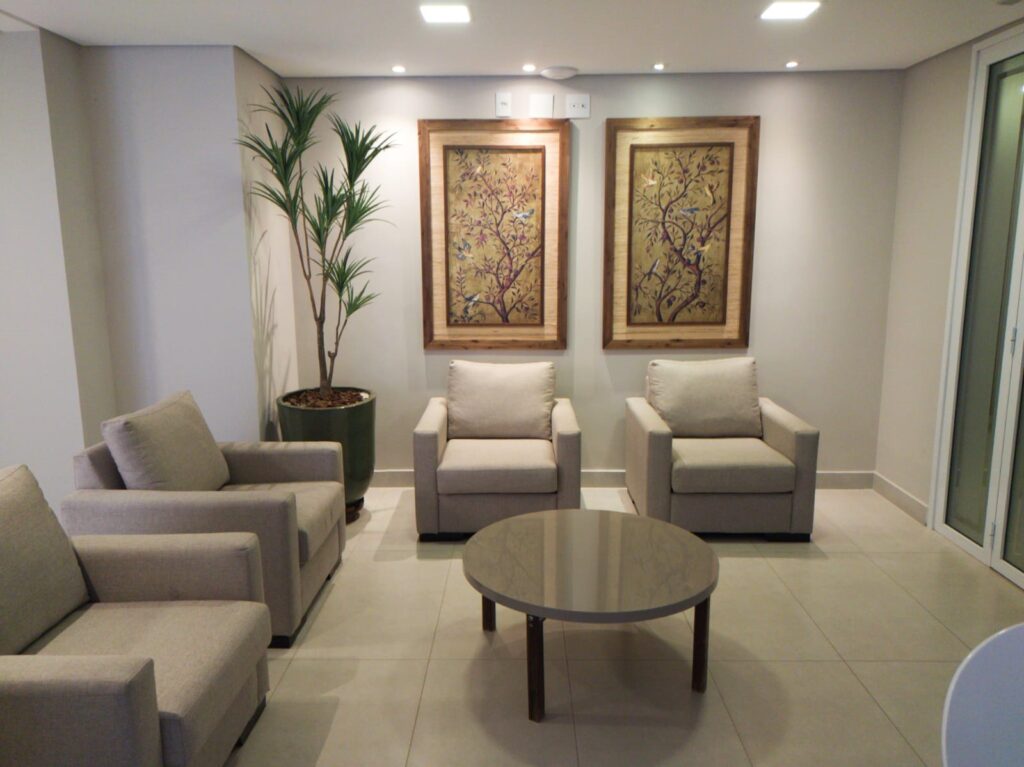 Vende-se Apto Próximo ao Iguatemi de 3 dormitórios $ 750.000,00