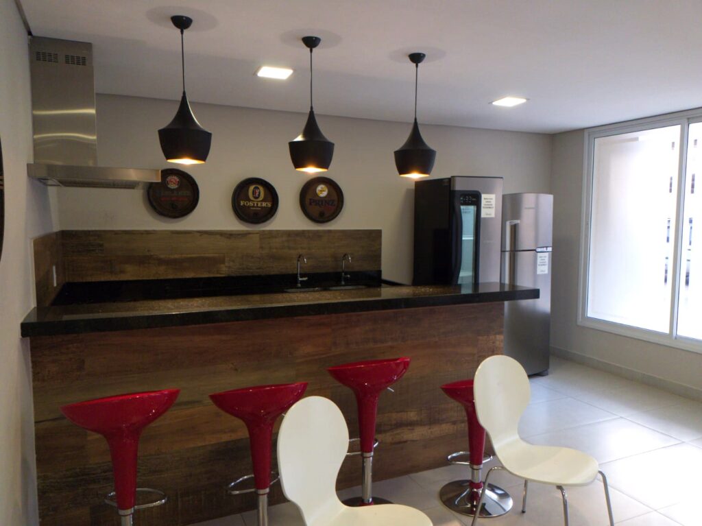 Vende-se Apto Próximo ao Iguatemi de 3 dormitórios $ 750.000,00