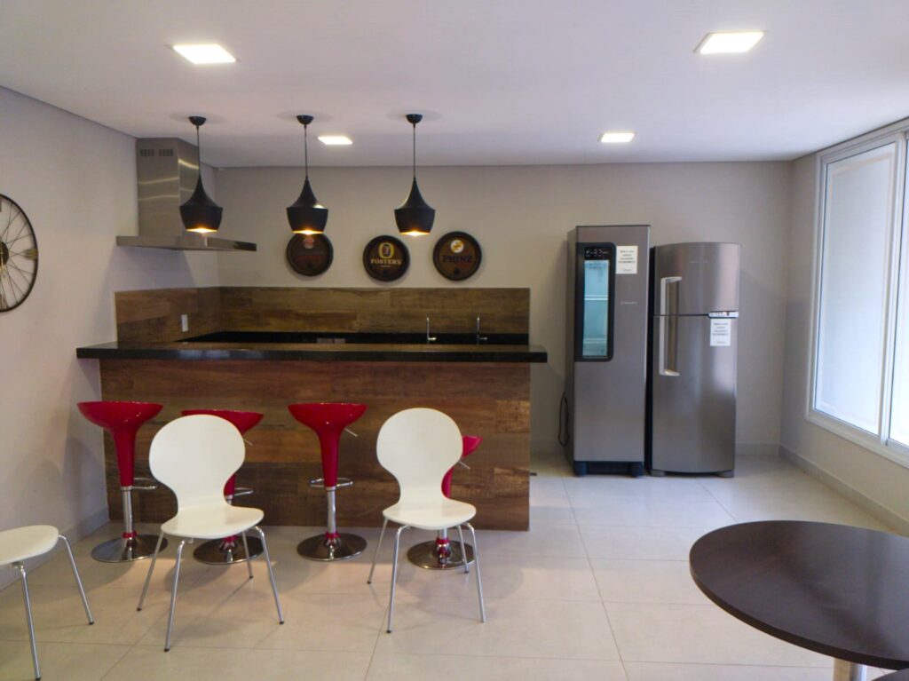 Vende-se Apto Próximo ao Iguatemi de 3 dormitórios $ 750.000,00