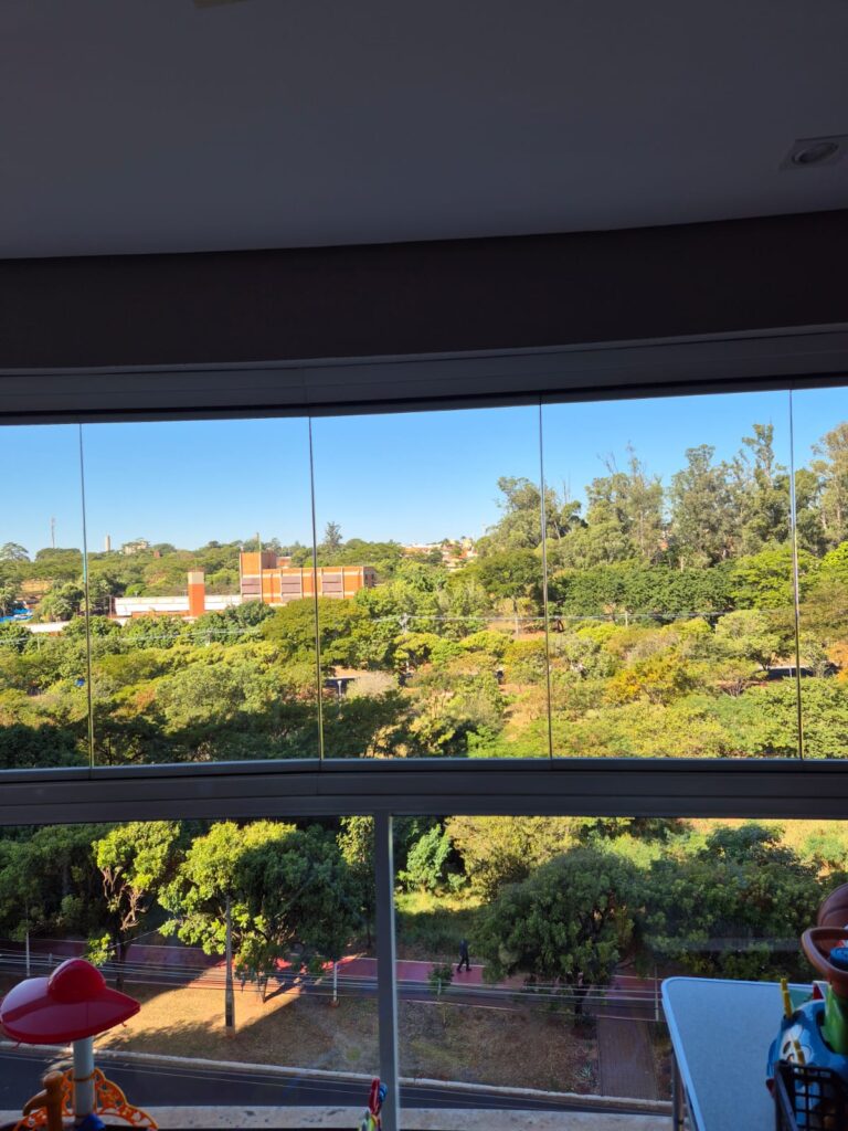 Vende-se Apto Próximo ao Iguatemi de 3 dormitórios $ 750.000,00