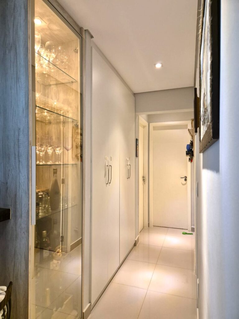 Vende-se Apto Próximo ao Iguatemi de 3 dormitórios $ 750.000,00