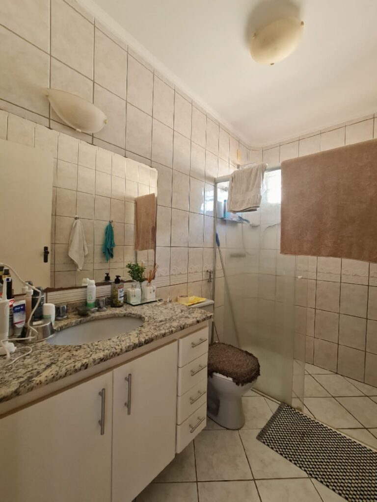 Vende-se Apto no Bairro Quinta das Paineiras $ 325.000,00
