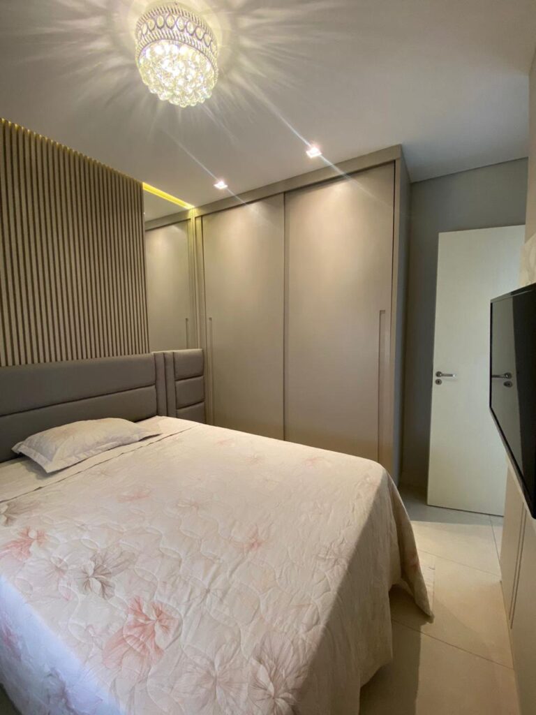 Vende-se belíssimo apto novo $ 420.000,00