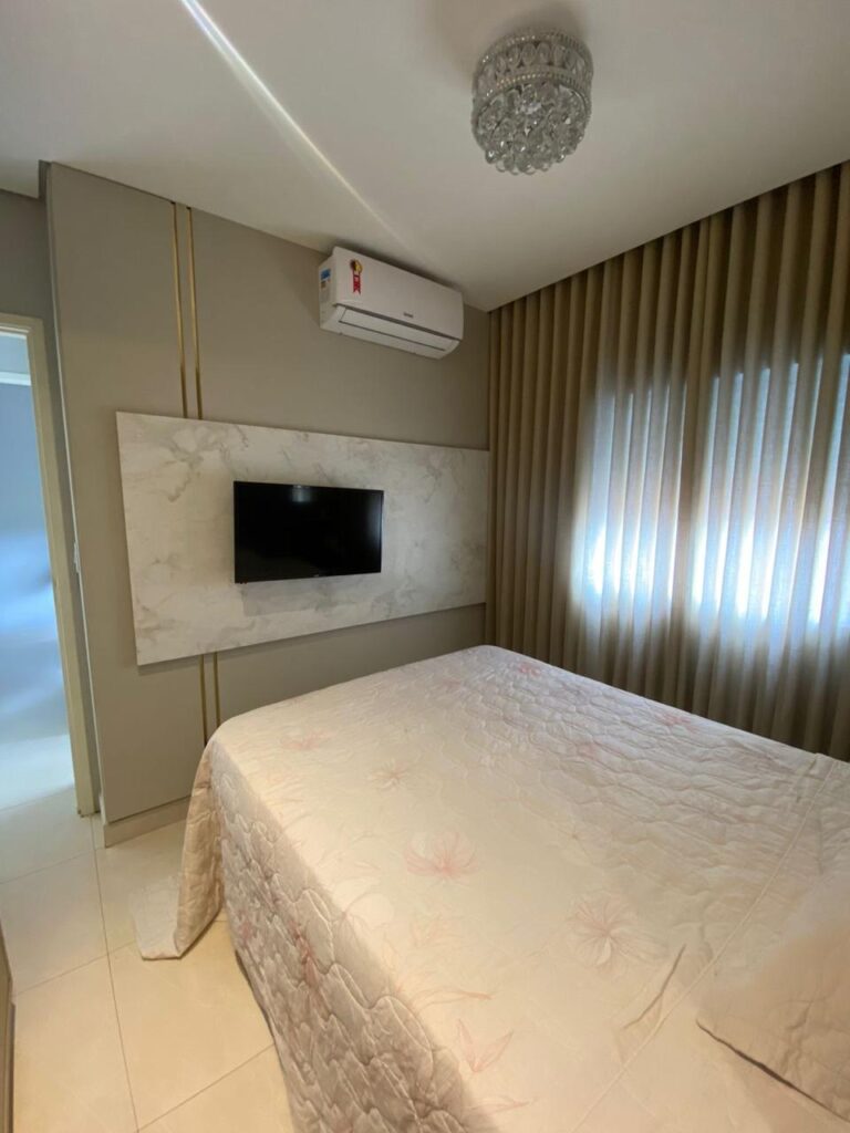 Vende-se belíssimo apto novo $ 420.000,00