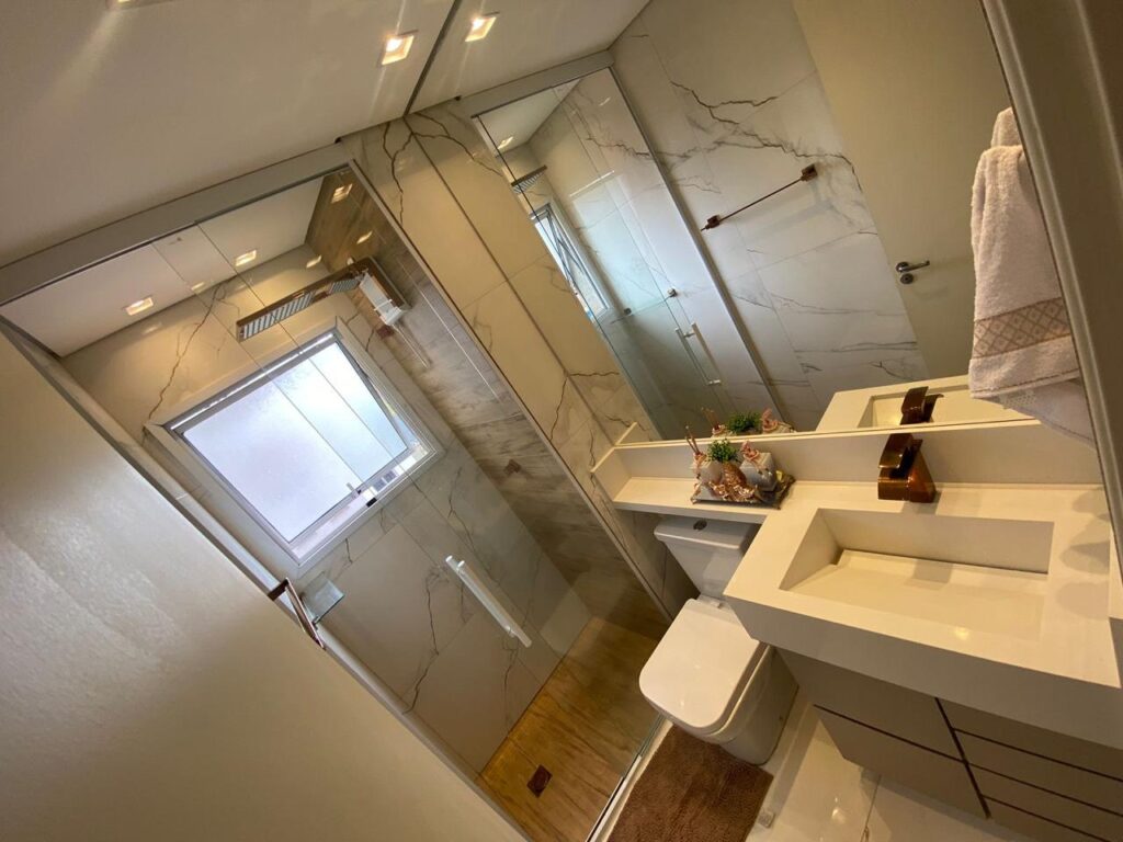 Vende-se belíssimo apto novo $ 420.000,00