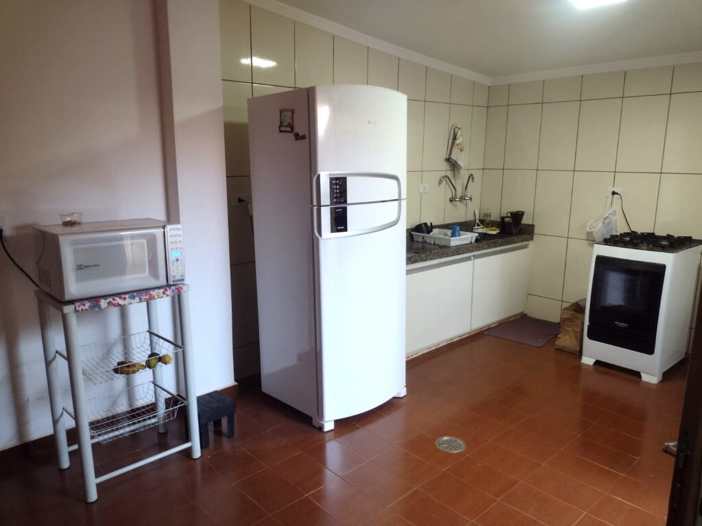 Vende-se casa comercial na Vila Maceno $ 395.000,00