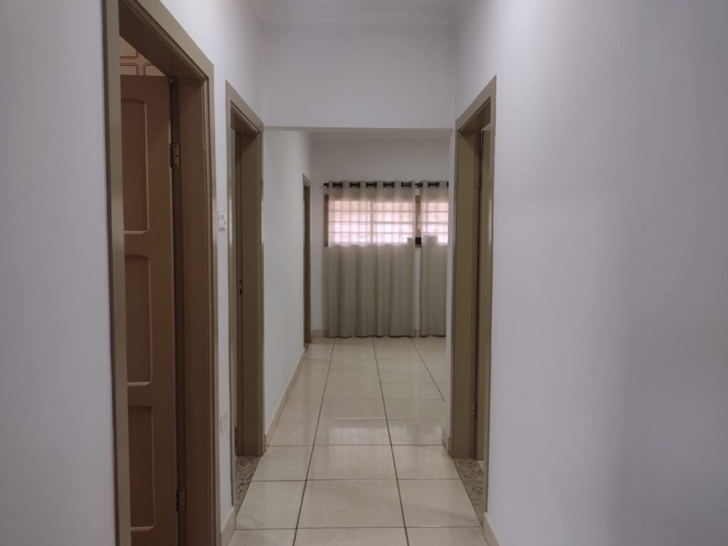 Vende-se casa comercial na Vila Maceno $ 395.000,00