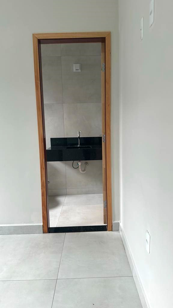 Vende-se casa nova em Bady Bassit $ 395.000,00