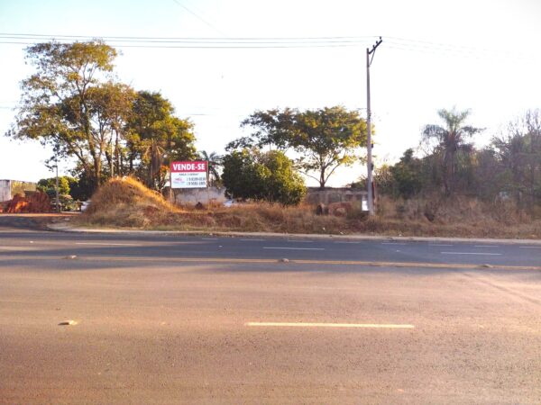 Vende-se área comercial na vicinal Rio Preto – Schmidt $ 4.500.000,00