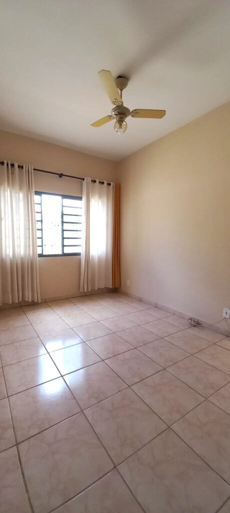 Vende-se casa Jd. Vetorasso 3 dormitórios $ 280 Mil, aceita financiamento