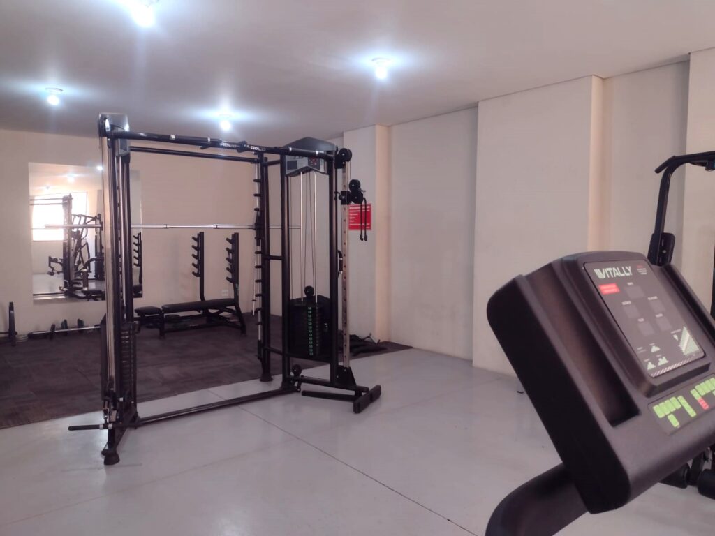 Vende-se apto 2 dormitórios c/ elevador próximo ao Plaza Shopping $ 375.000,00