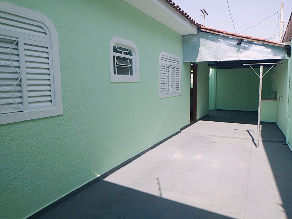 Vende-se ótima casa Jd. Vetorasso 3 dormitórios $ 400.000,00