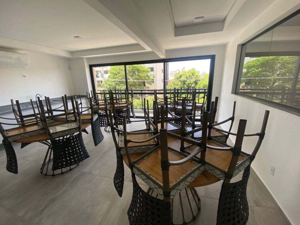 Aluga-se Flat novo ao lado do HB $ 2.000,00