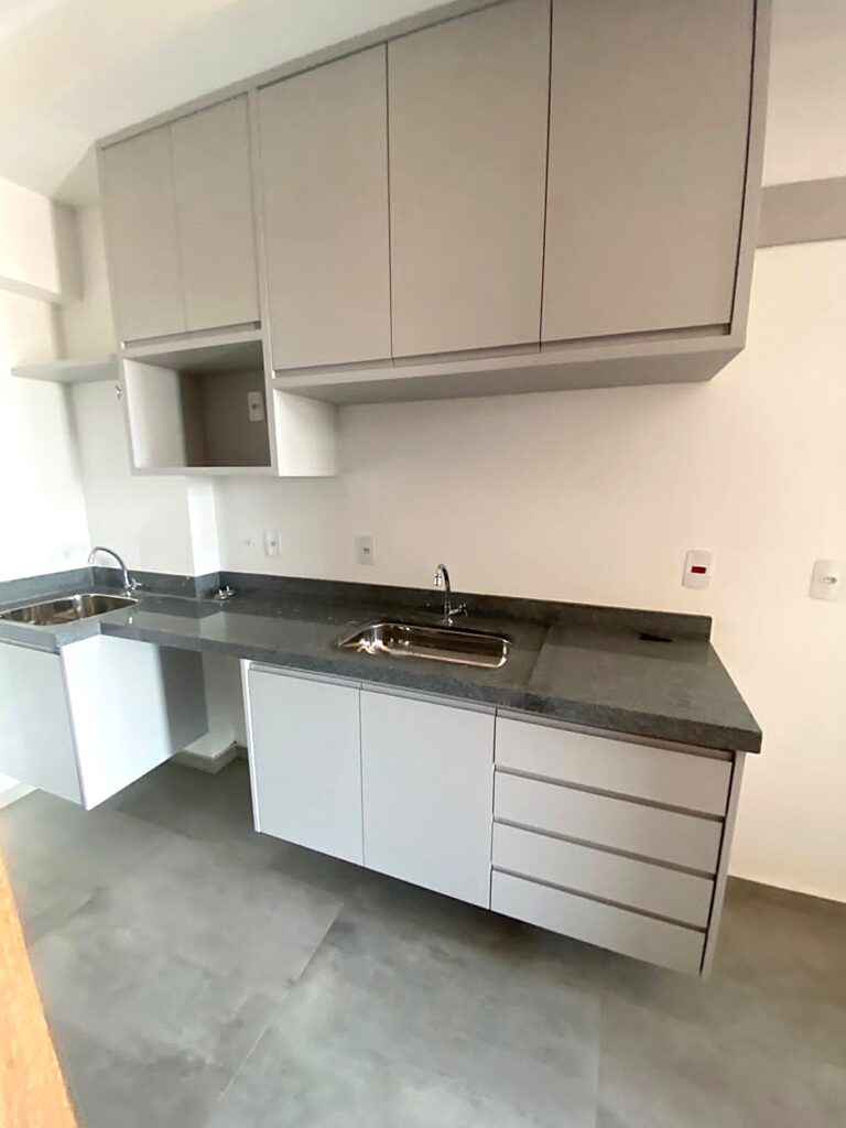 Aluga-se Flat novo ao lado do HB $ 2.000,00