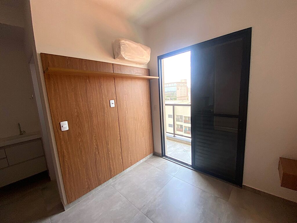 Aluga-se Flat novo ao lado do HB $ 2.000,00