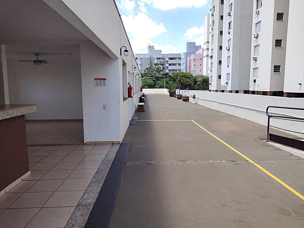 Vende-se apto Higienópolis c/ elevador $ 270.000,00