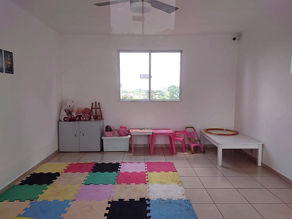 Vende-se apto Higienópolis c/ elevador $ 270.000,00