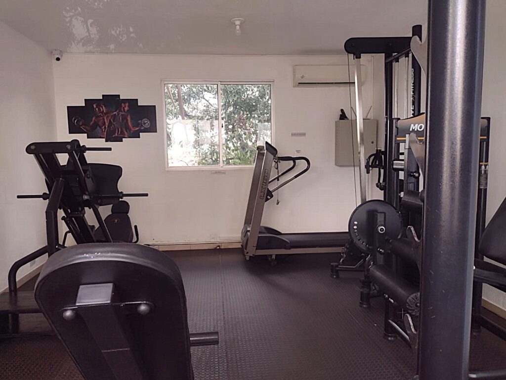 Vende-se apto Higienópolis c/ elevador $ 270.000,00