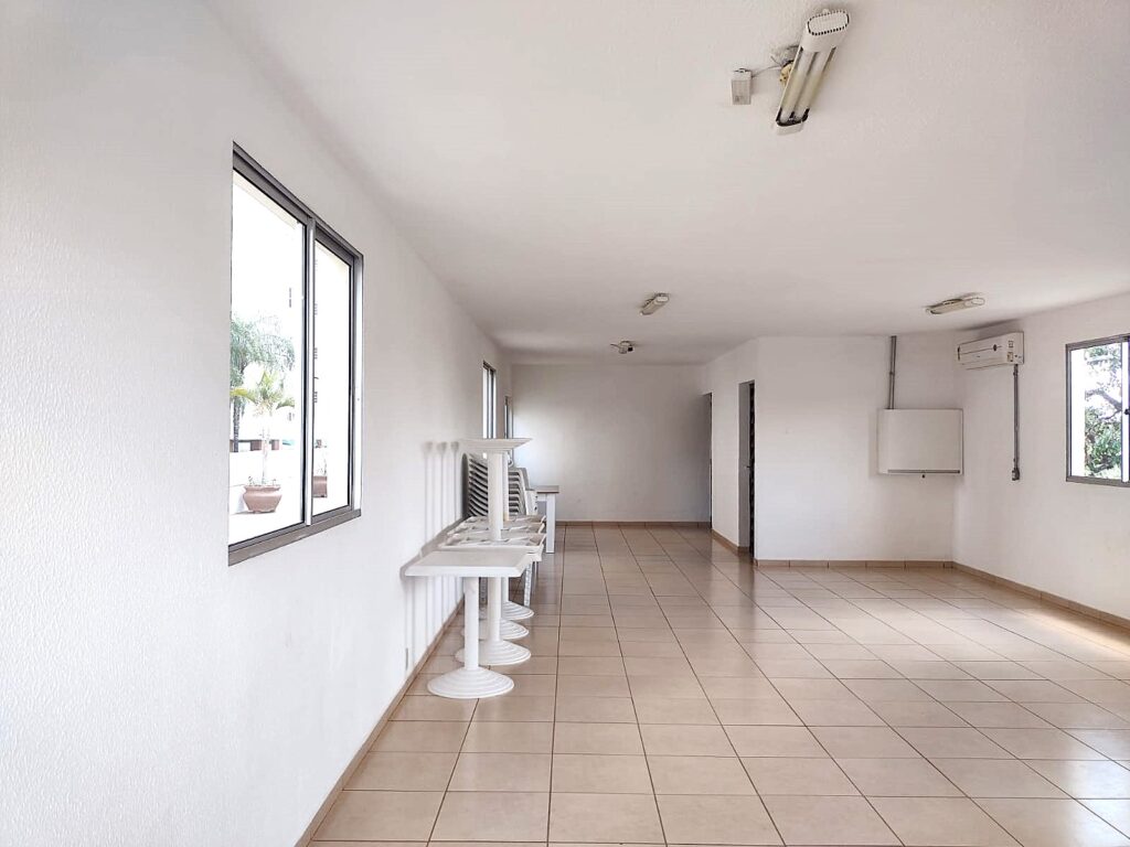 Vende-se apto Higienópolis c/ elevador $ 270.000,00