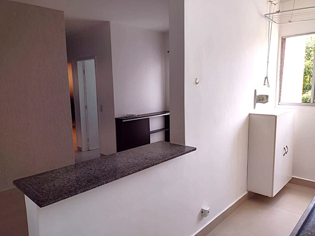 Vende-se apto Higienópolis c/ elevador $ 270.000,00