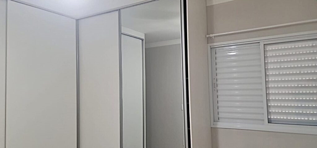 Vende-se Salão + Casa $ 335.000,00