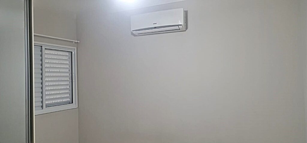 Vende-se Salão + Casa $ 335.000,00