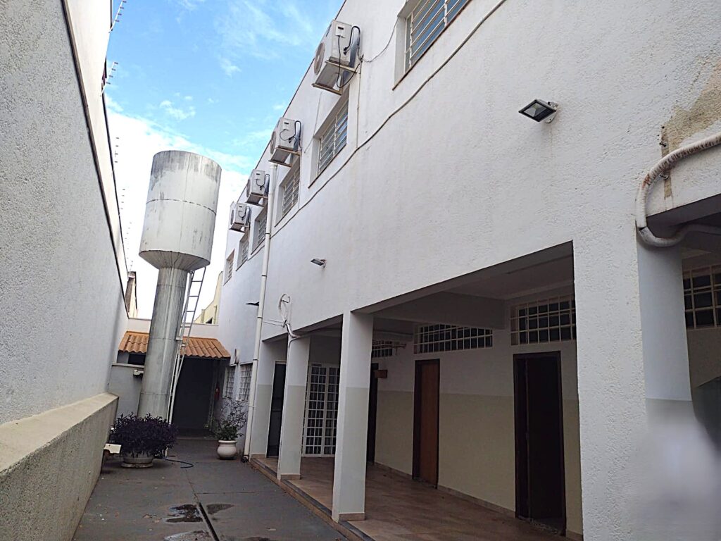 Aluga-se imóvel excelente comercial $ 7.500,00