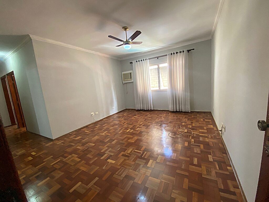 Vende-se Excelente apto na Imperial/Centro $ 420.000,00