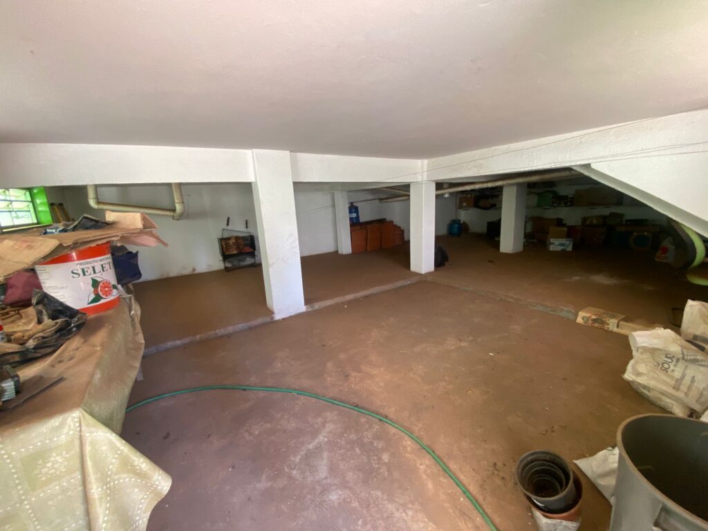 Vende-se/Aluga-se imóvel comercial no Centro $ 2.500.000,00
