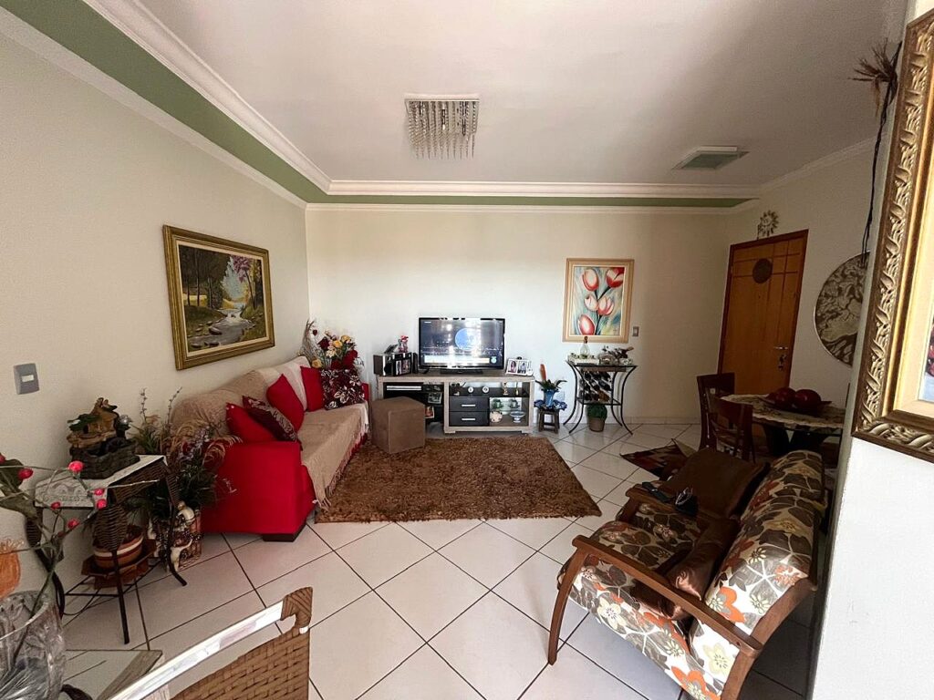 Vende-se apto na Boa Vista de 02 dormitórios com elevador $ 399.000,00