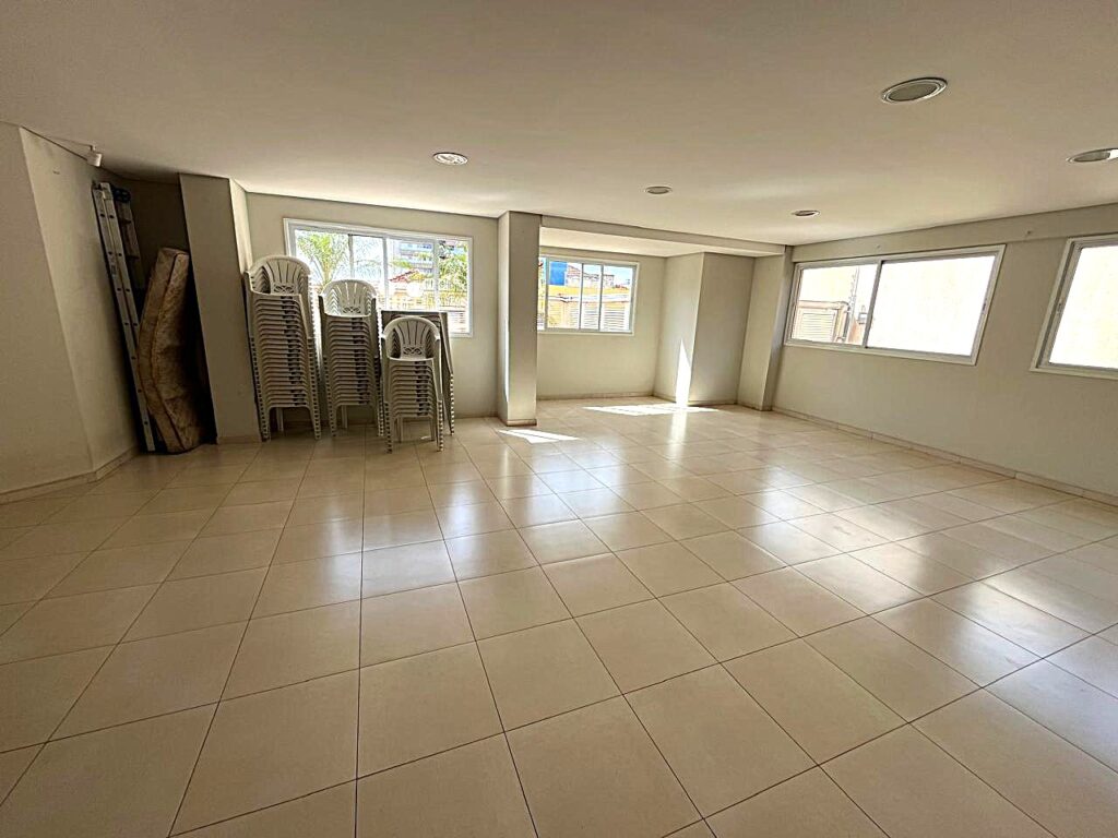 Vende-se apto na Boa Vista de 02 dormitórios com elevador $ 399.000,00