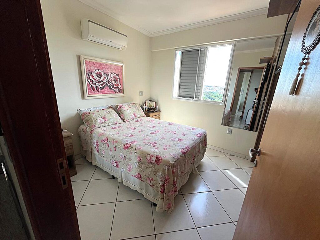 Vende-se apto na Boa Vista de 02 dormitórios com elevador $ 399.000,00