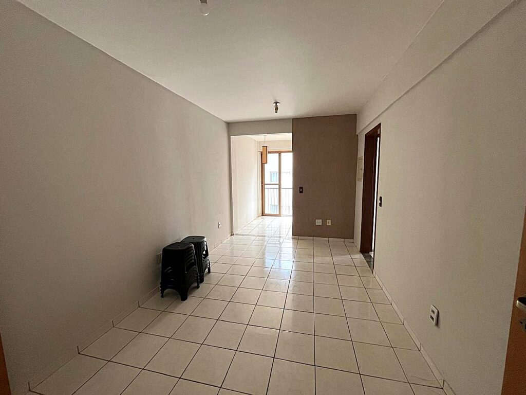 Vende-se Apto no Higienópolis de 02 dormitórios por $ 190.000,00