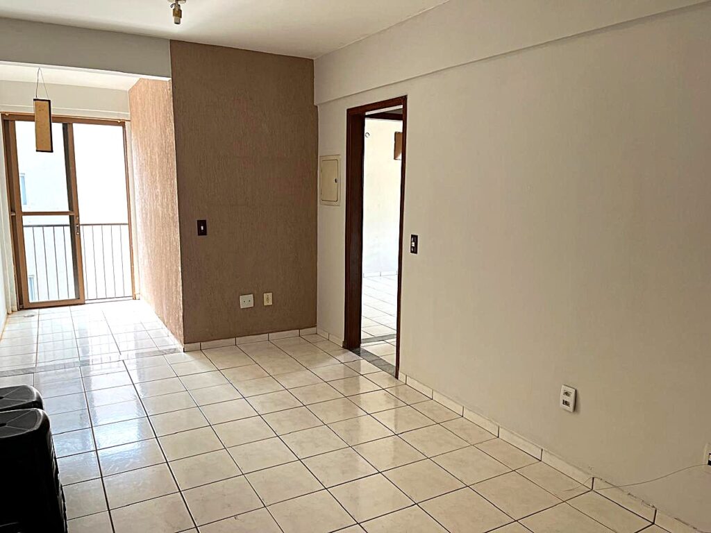 Vende-se Apto no Higienópolis de 02 dormitórios por $ 190.000,00