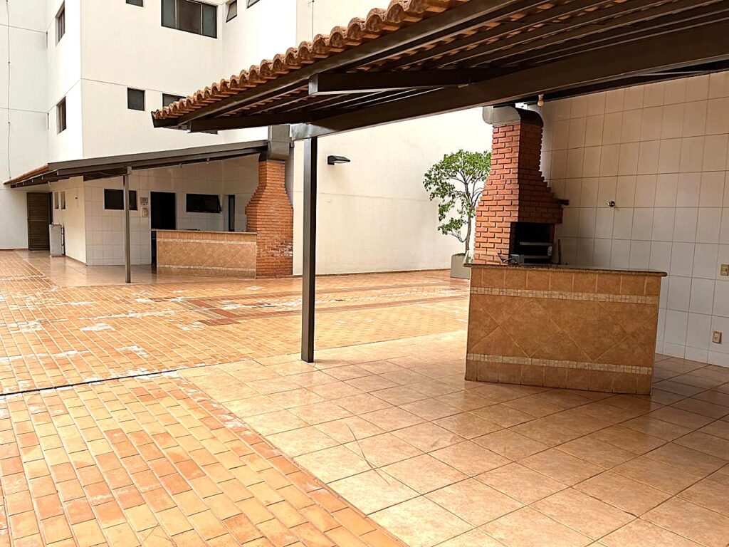 Vende-se apto na Redentora $ 700.000,00 Vende-se apto na Redentora $ 700.000,00