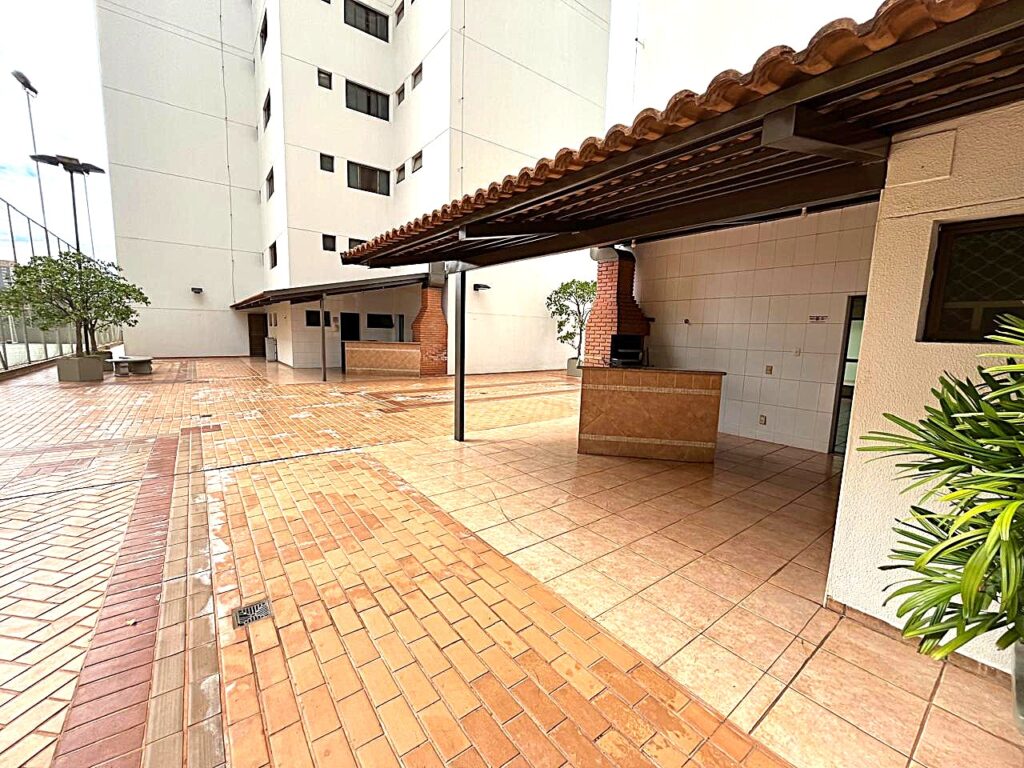 Vende-se apto na Redentora $ 700.000,00 Vende-se apto na Redentora $ 700.000,00