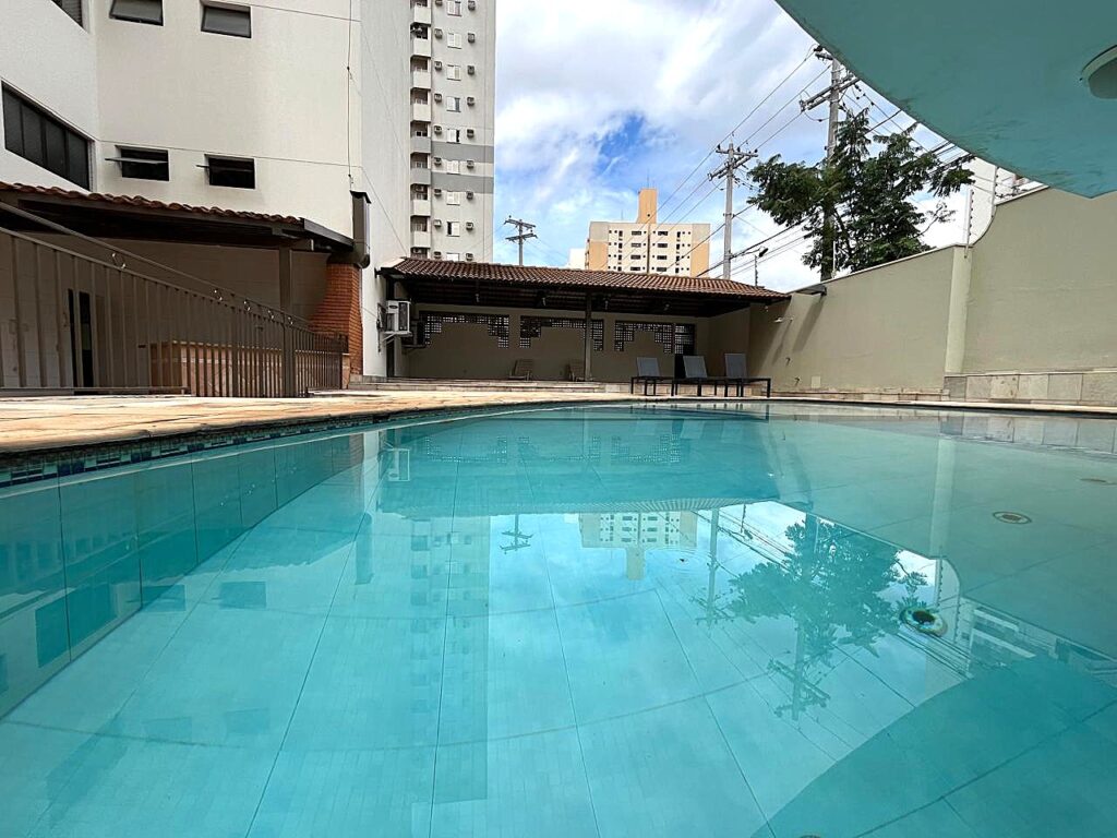Vende-se apto na Redentora $ 700.000,00 Vende-se apto na Redentora $ 700.000,00