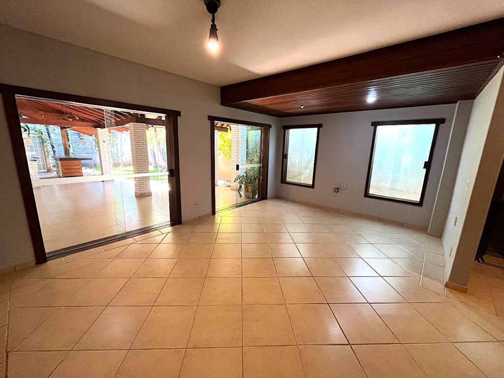 Vende-se casa Alto do Rio Preto $ 850.000,00 Vende-se casa Alto do Rio Preto $ 850.000,00