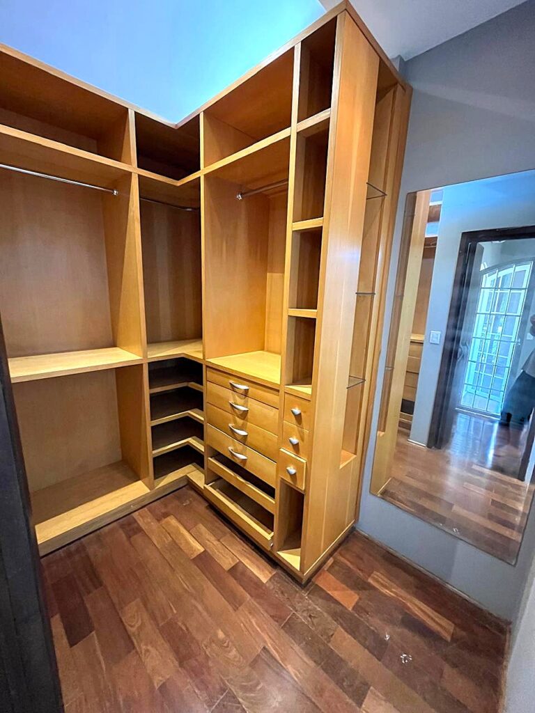 Vende-se casa Alto do Rio Preto $ 850.000,00 Vende-se casa Alto do Rio Preto $ 850.000,00