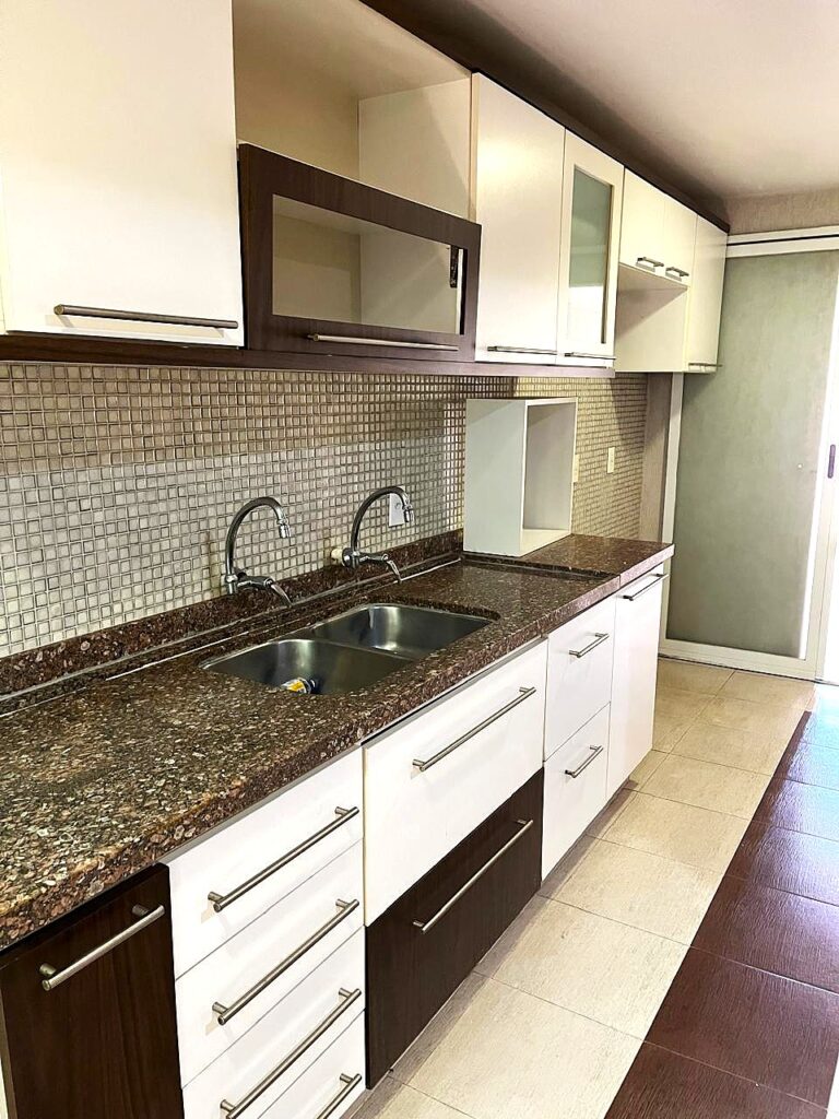Vende-se casa Alto do Rio Preto $ 850.000,00 Vende-se casa Alto do Rio Preto $ 850.000,00